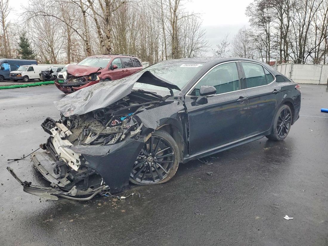 2021 TOYOTA CAMRY