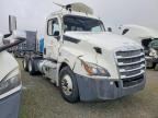 2020 FREIGHTLINER CASCADIA 1