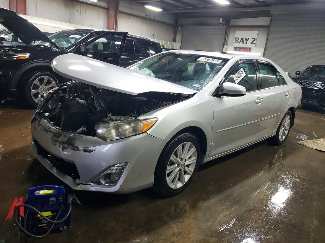 2012 TOYOTA CAMRY