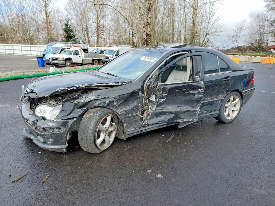 2006 MERCEDES-BENZ C