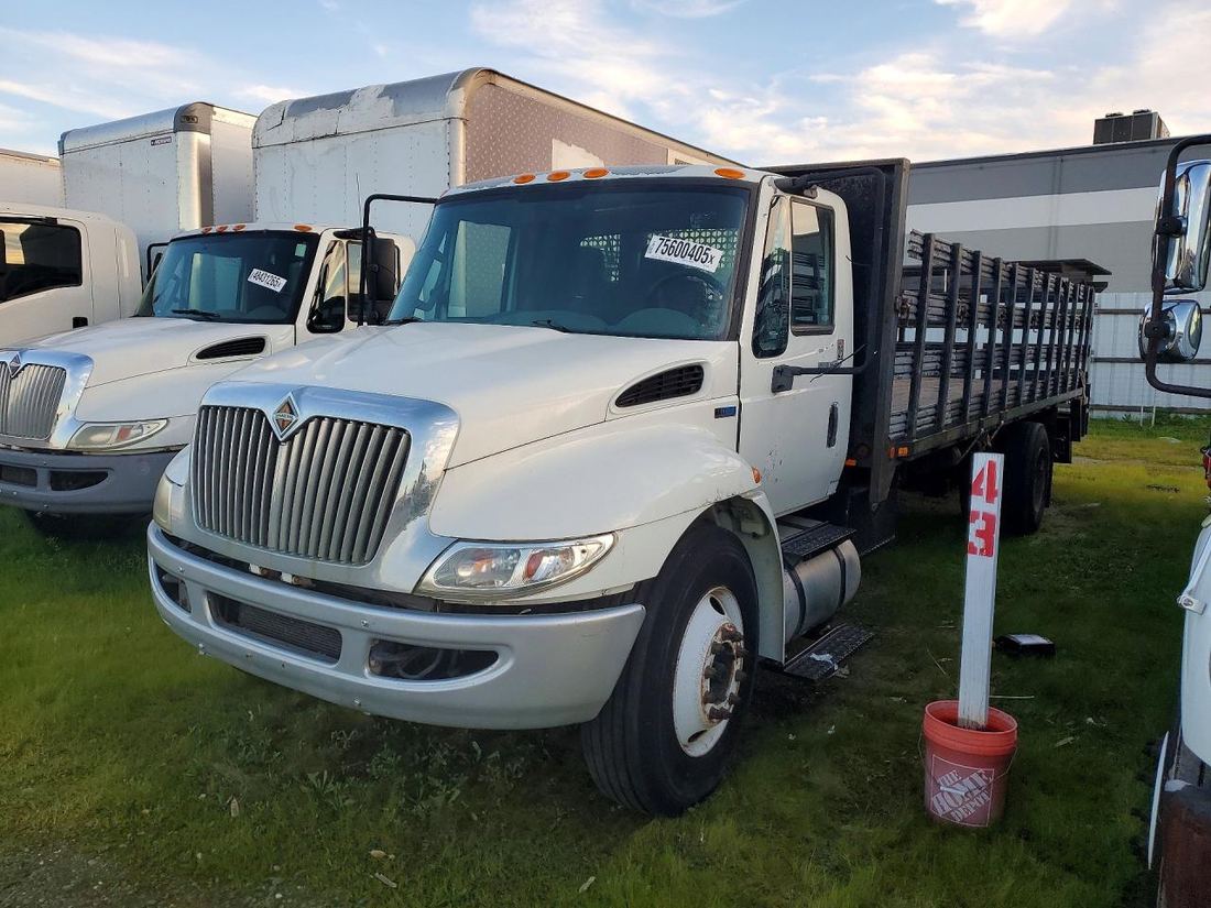 2013 INTERNATIONAL 4300