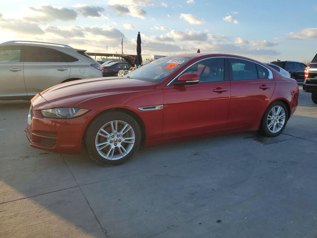 2018 JAGUAR XE PREMIUM