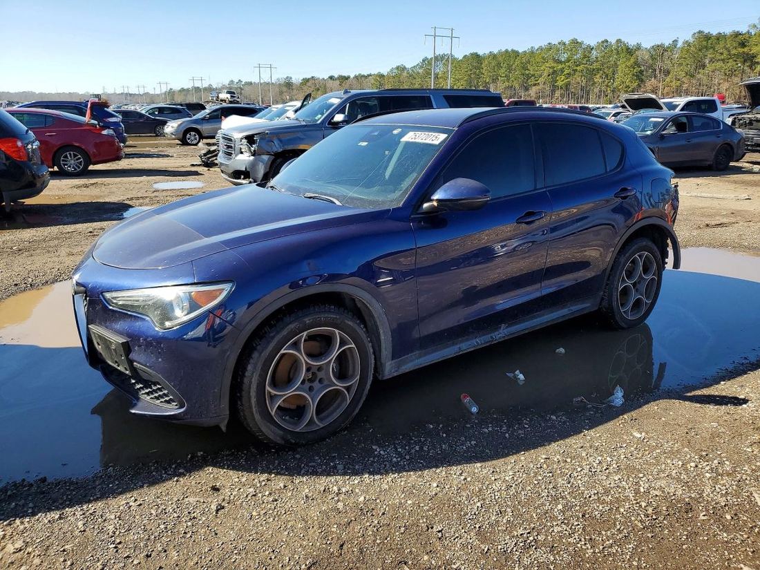 2018 ALFA ROMEO STELVIO