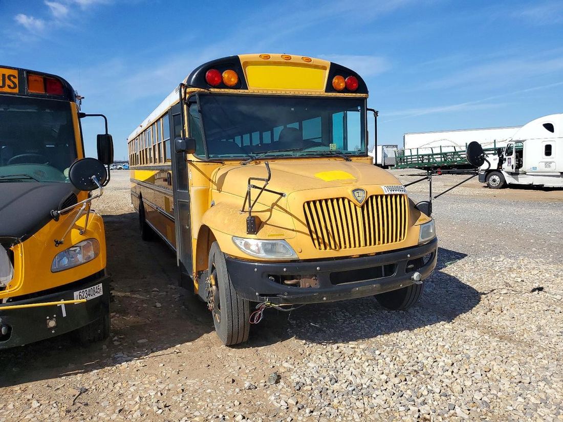 2013 IC CORPORATION CE SERIES SCHOOL