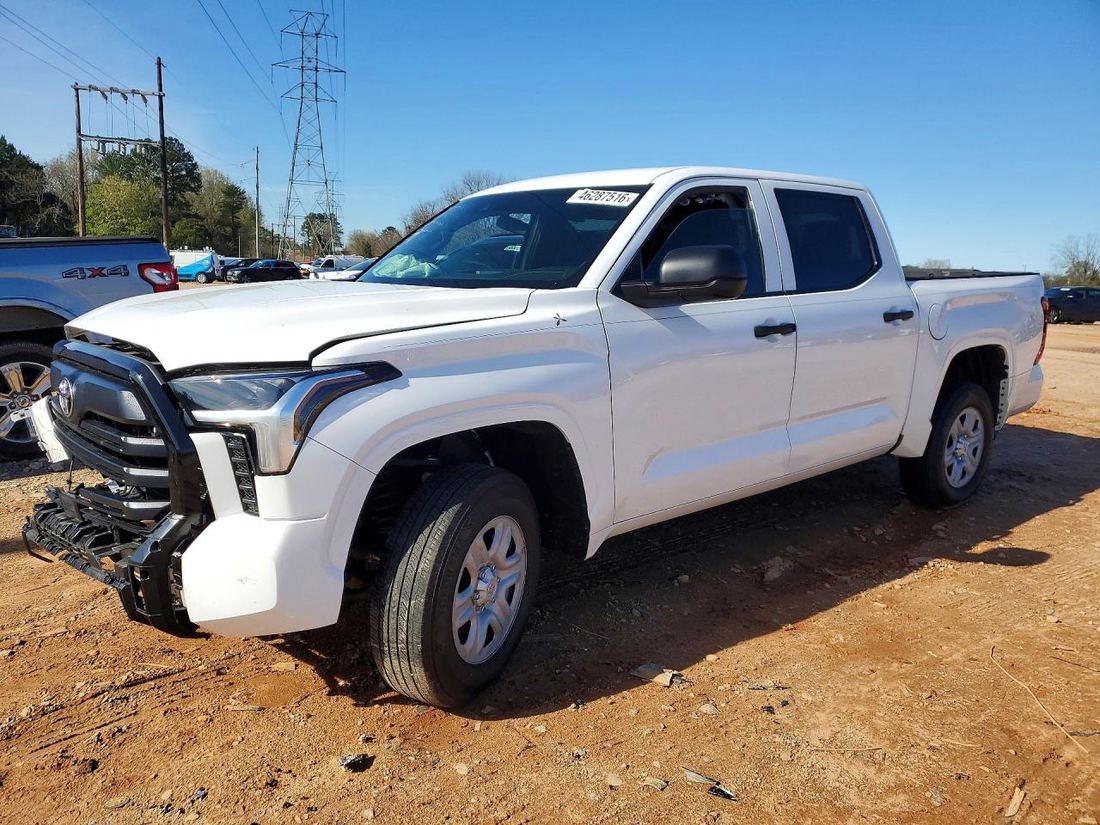 2025 TOYOTA TUNDRA