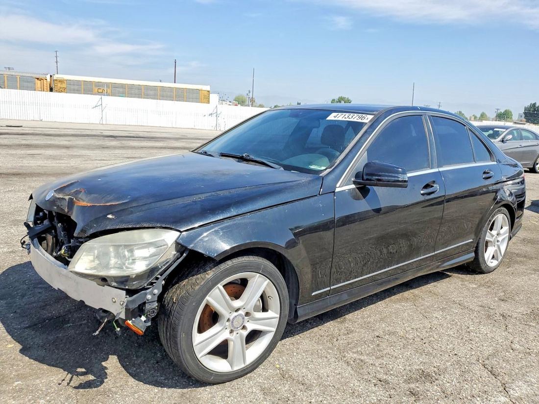 2011 MERCEDES-BENZ C