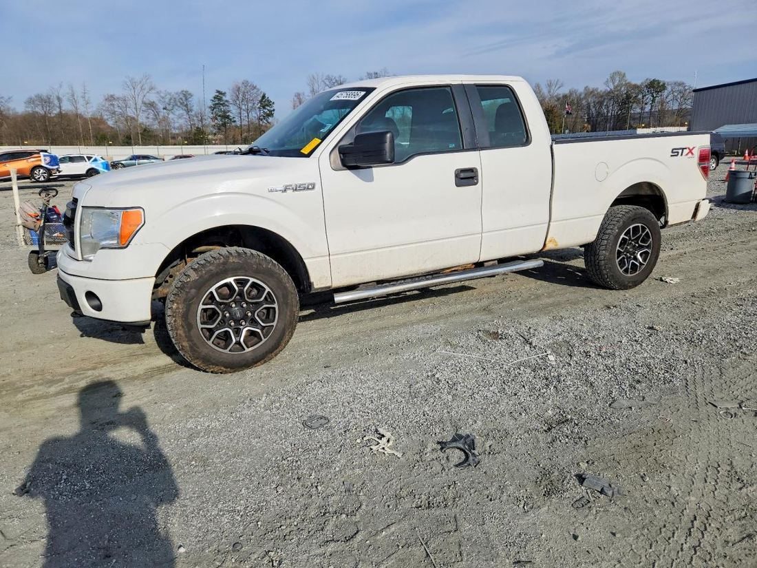 2014 FORD F150