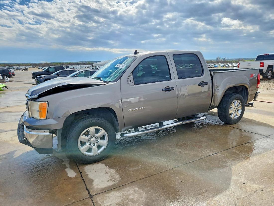 2013 GMC SIERRA