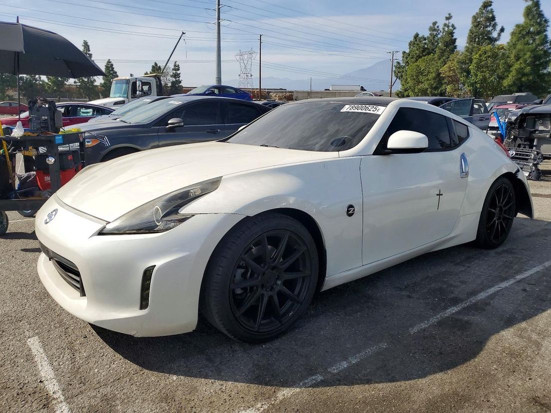 2016 NISSAN 370Z