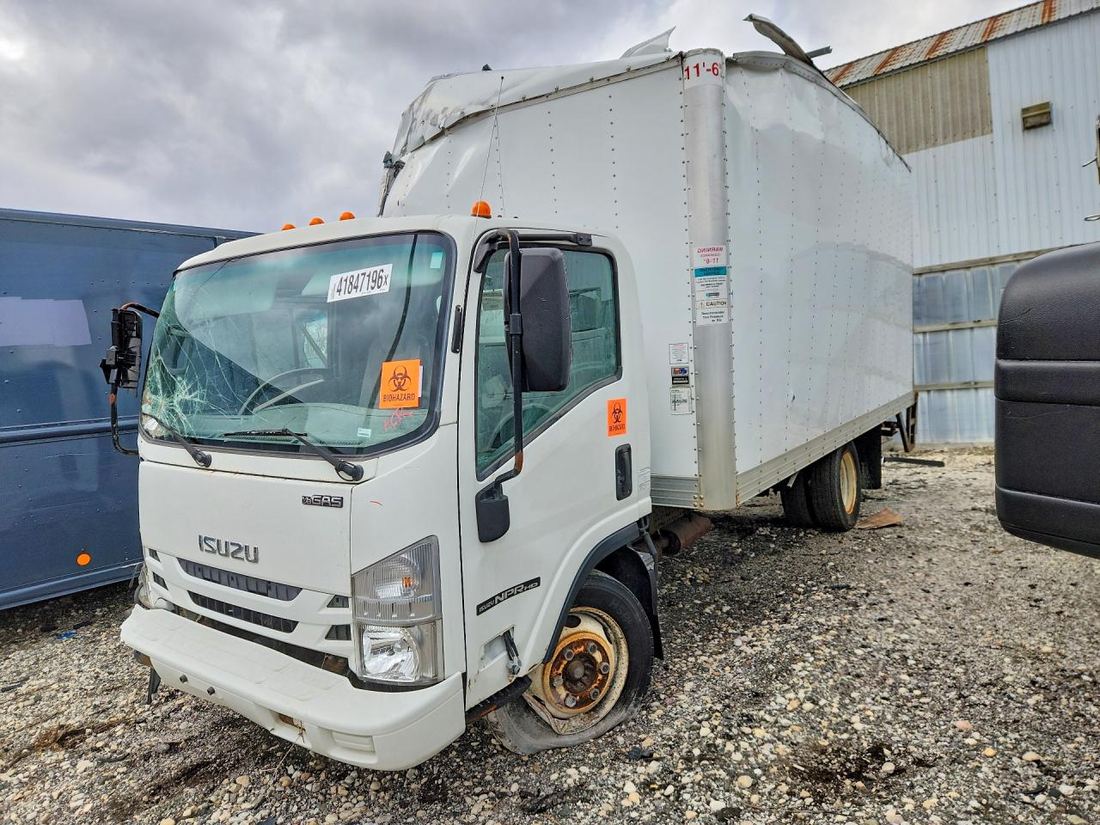 2018 ISUZU NPR HD