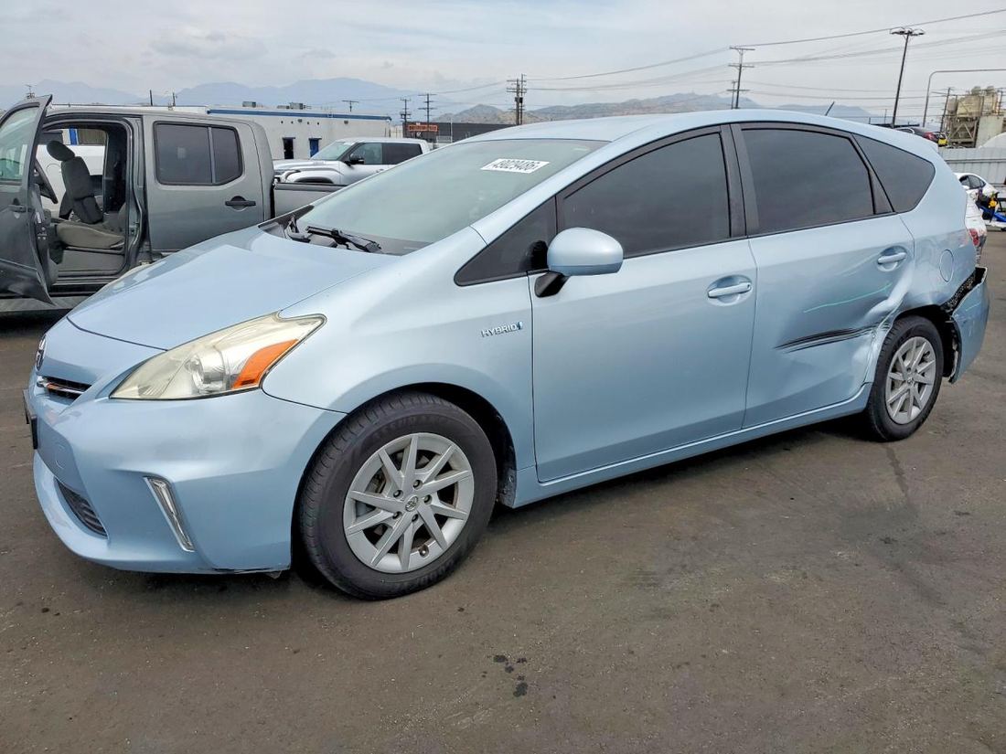 2012 TOYOTA PRIUS V