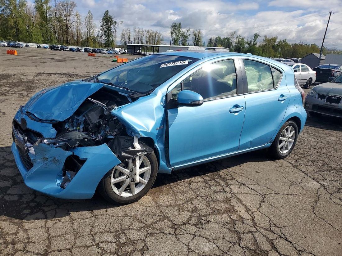 2015 TOYOTA PRIUS C