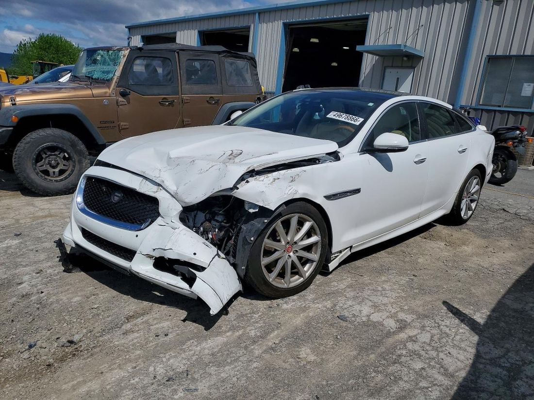 2018 JAGUAR XJ