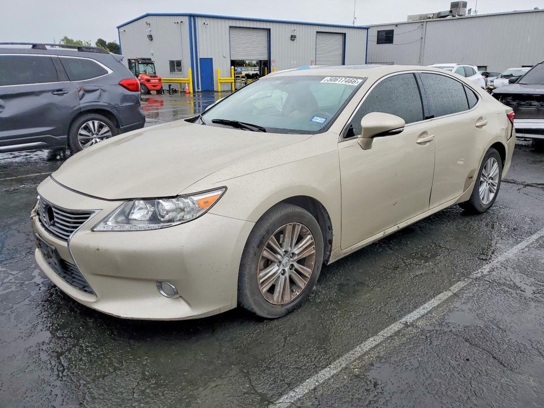 2013 LEXUS ES