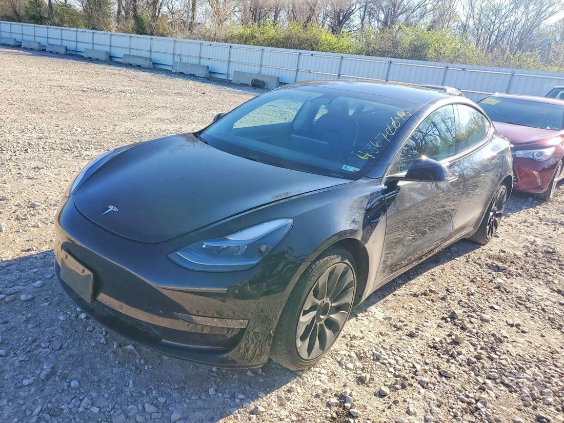 2021 TESLA MODEL 3