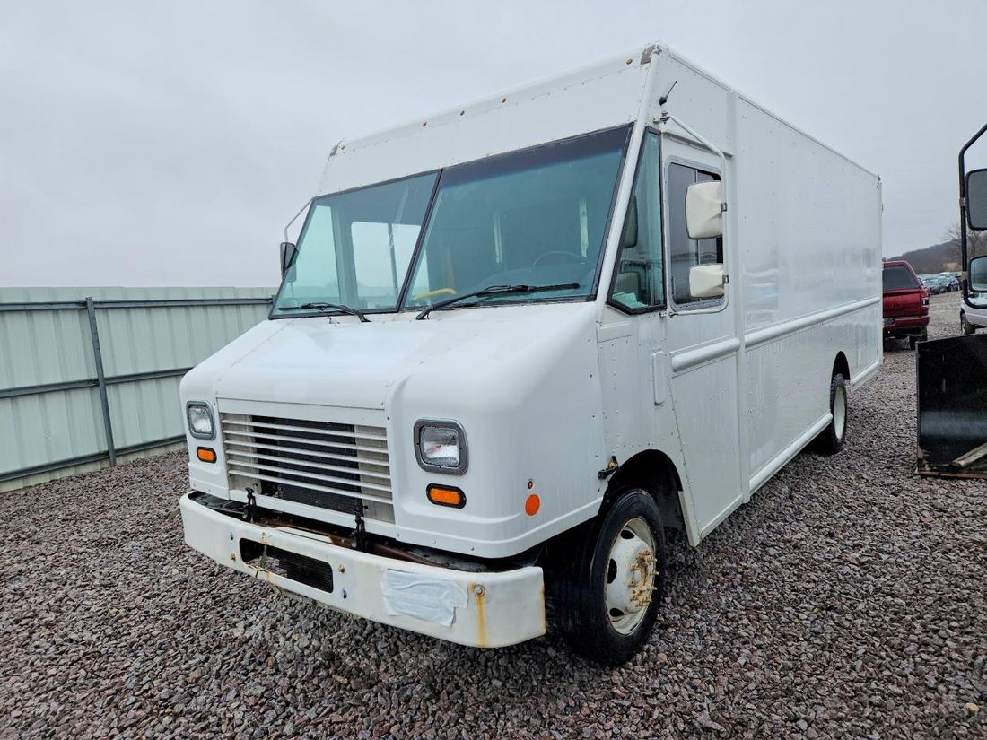 2013 FORD F59