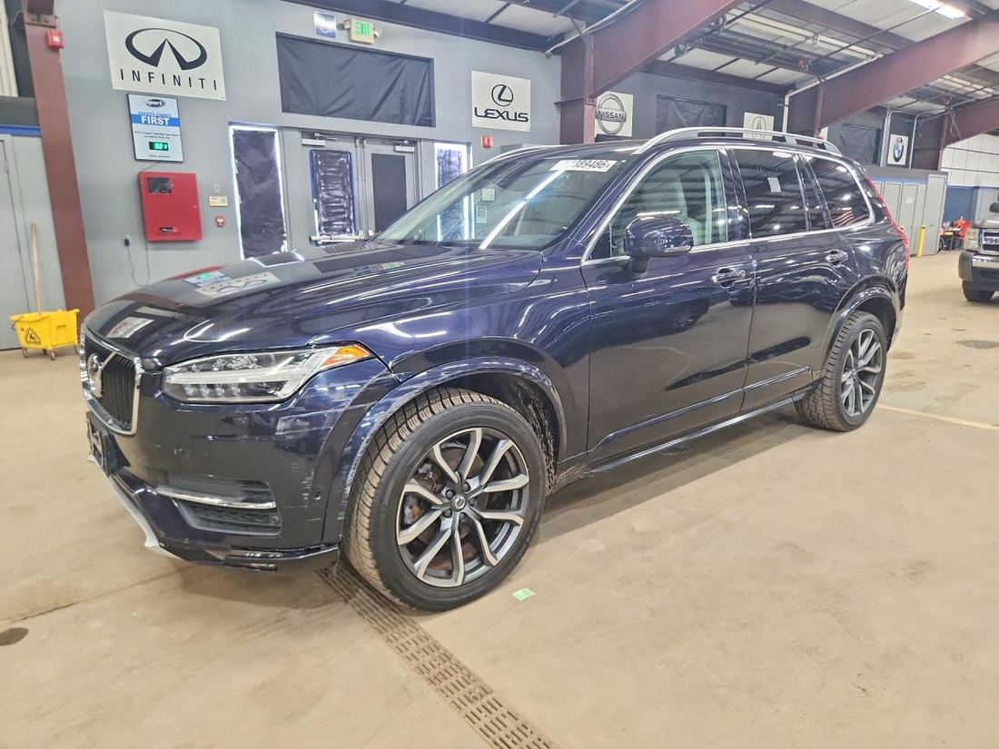 2016 VOLVO XC90