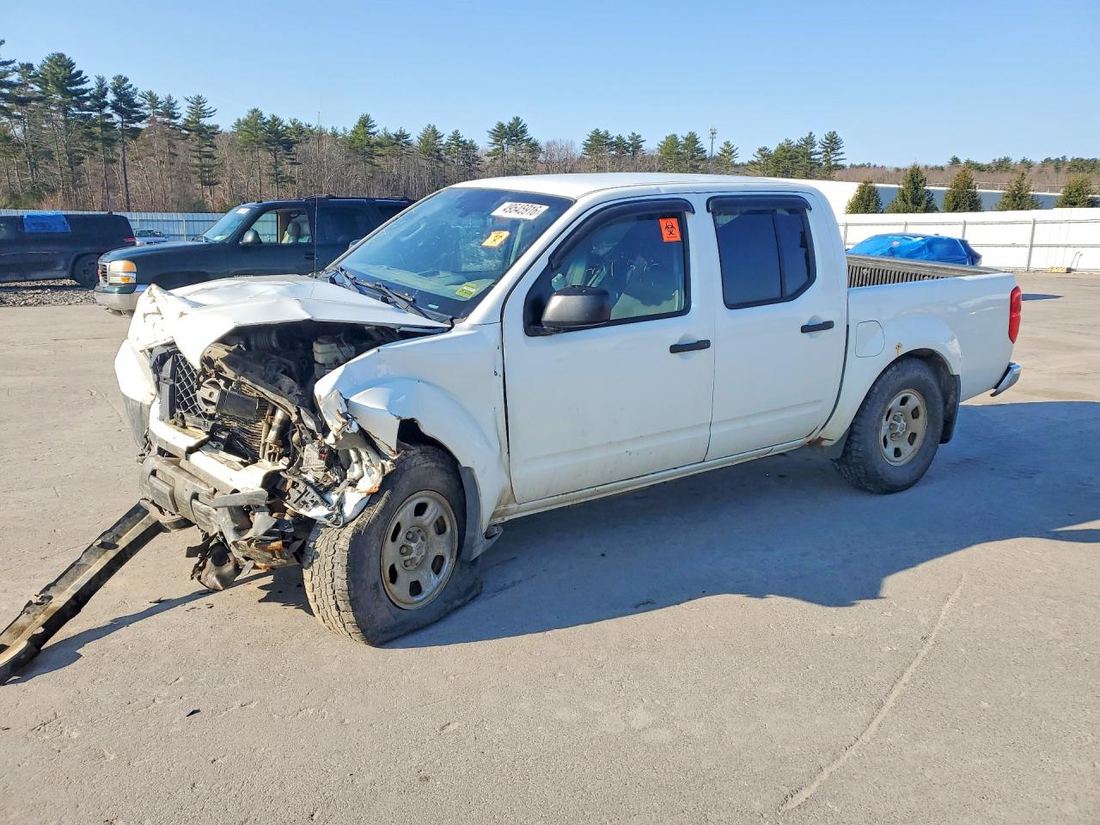 2014 NISSAN FRONTIER
