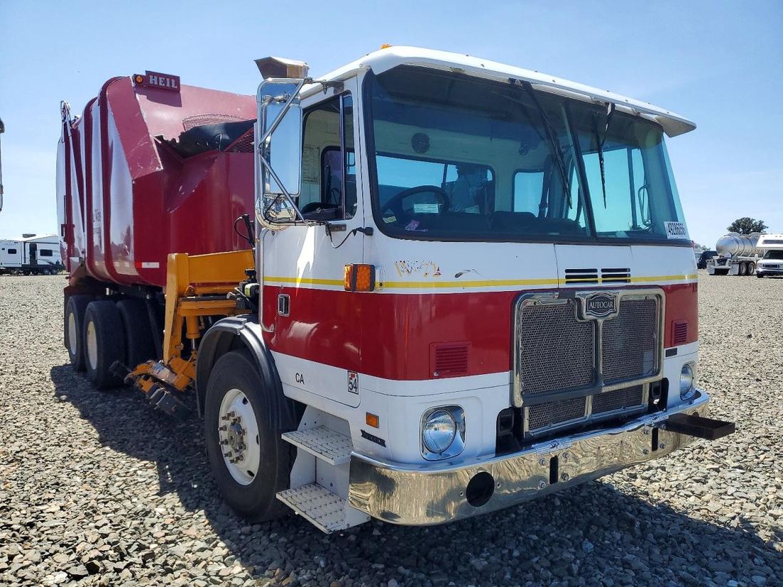 2011 AUTOCAR LLC XPEDITOR