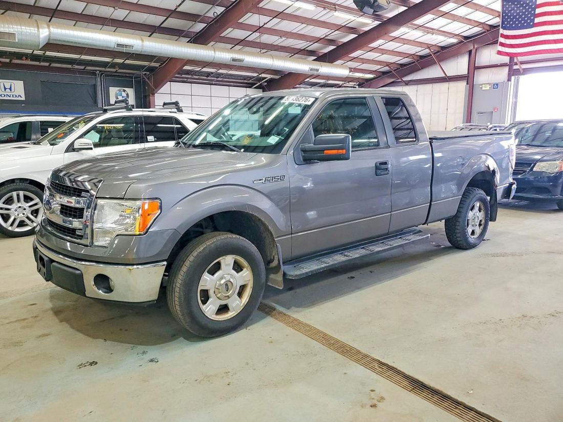 2013 FORD F150