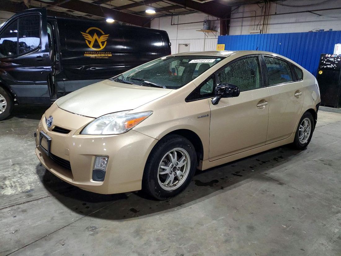 2010 TOYOTA PRIUS