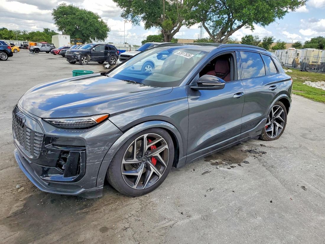 2025 AUDI SQ6 E-TRON