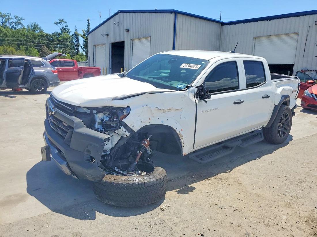 2024 CHEVROLET COLORADO