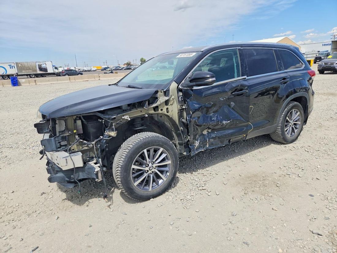 2019 TOYOTA HIGHLANDER