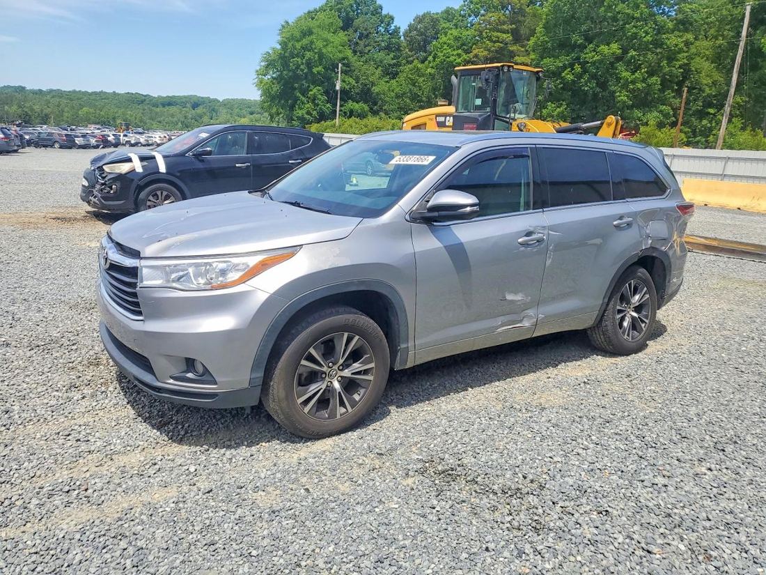 2016 TOYOTA HIGHLANDER