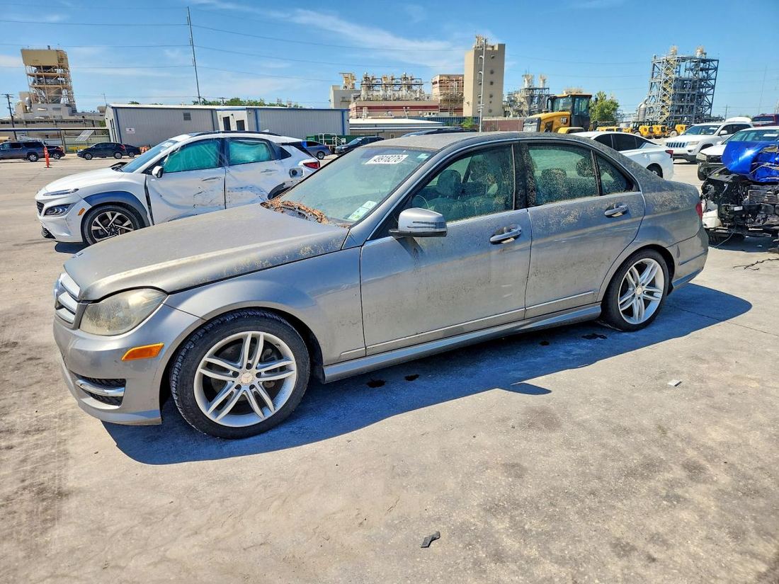 2013 MERCEDES-BENZ C