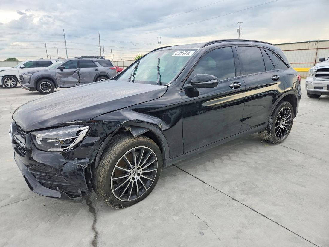2021 MERCEDES-BENZ GLC