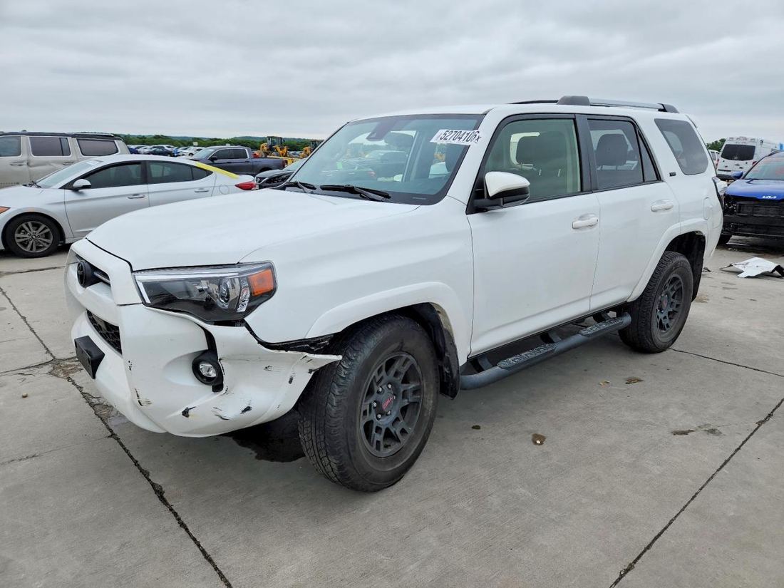 2024 TOYOTA 4RUNNER
