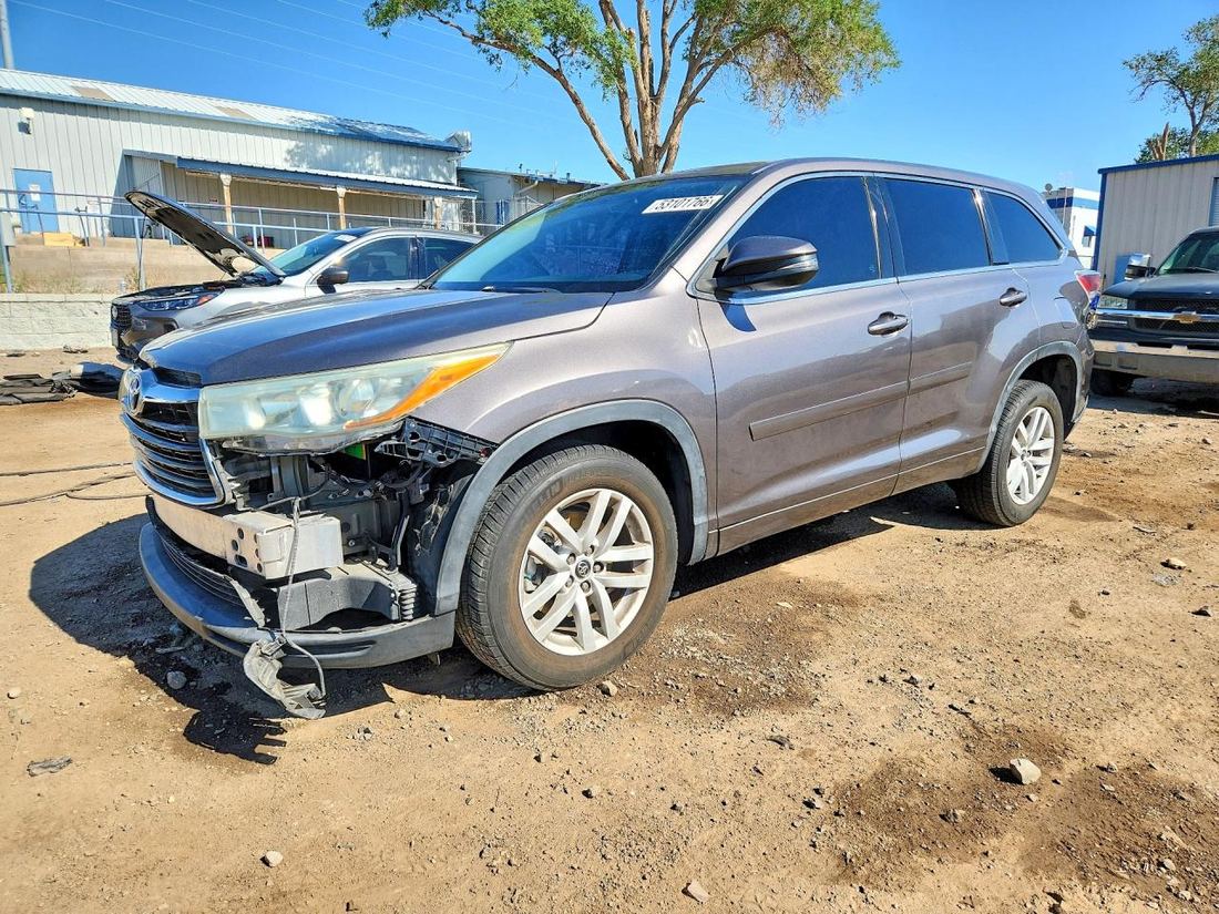 2016 TOYOTA HIGHLANDER