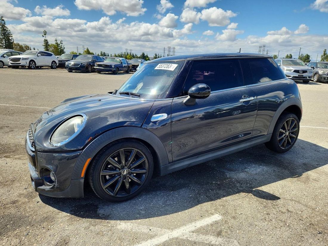2019 MINI COOPER