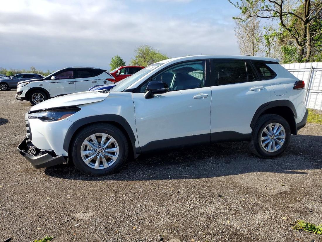 2026 TOYOTA COROLLA CROSS