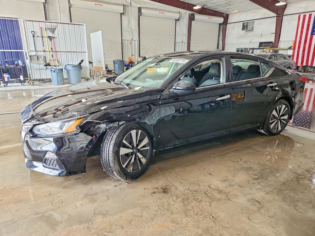 2022 NISSAN ALTIMA