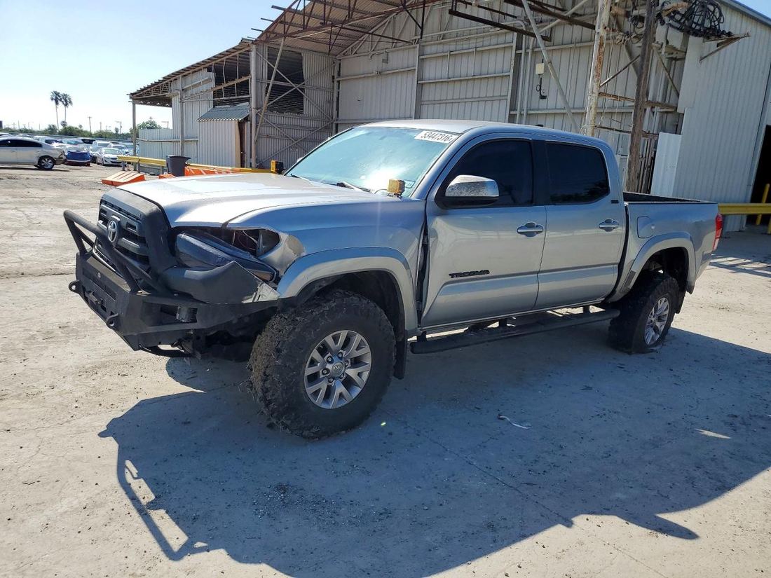 2017 TOYOTA TACOMA