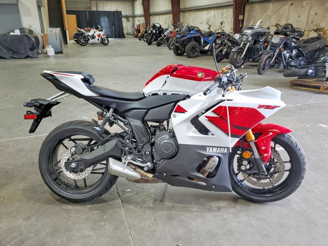 2026 YAMAHA YZF690