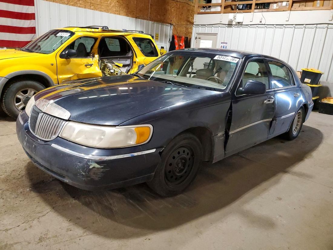 2000 LINCOLN TOWN CAR
