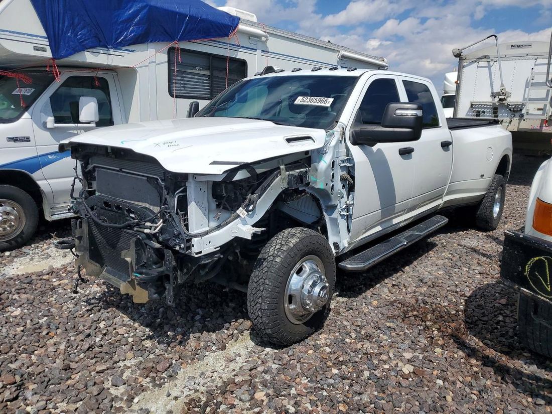 2023 RAM 3500