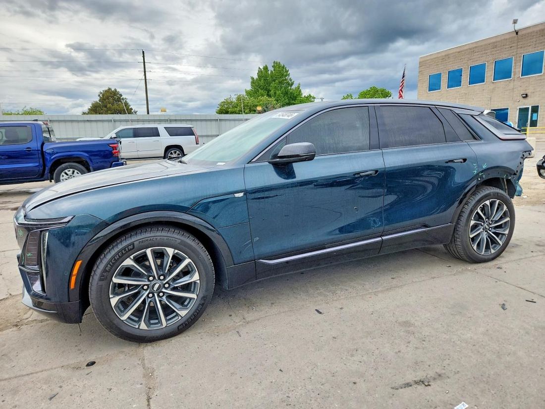 2024 CADILLAC LYRIQ