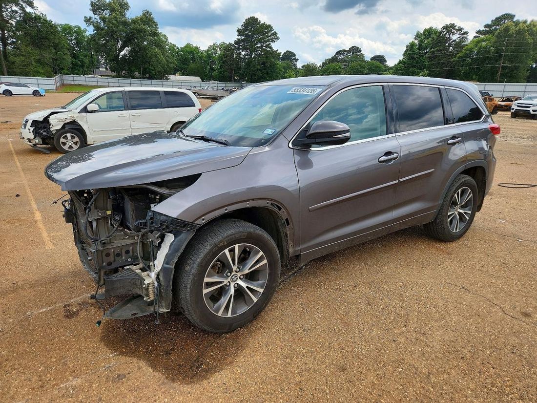 2017 TOYOTA HIGHLANDER