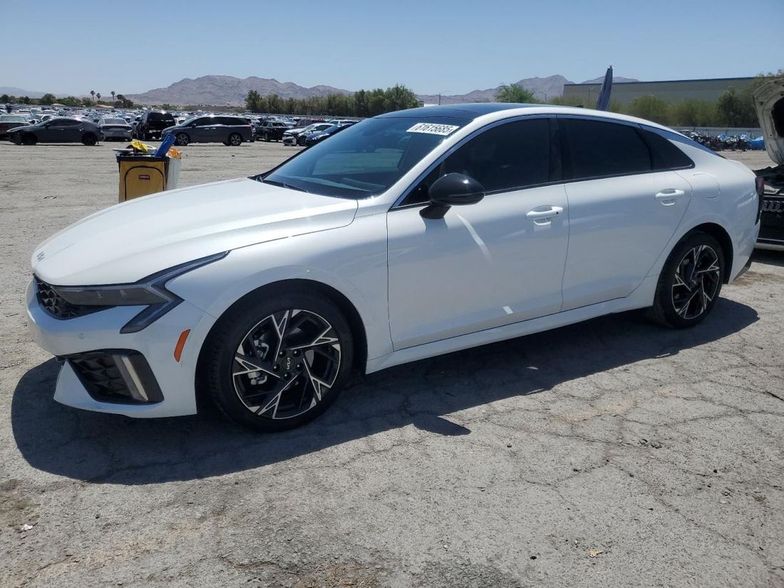 2025 KIA K5