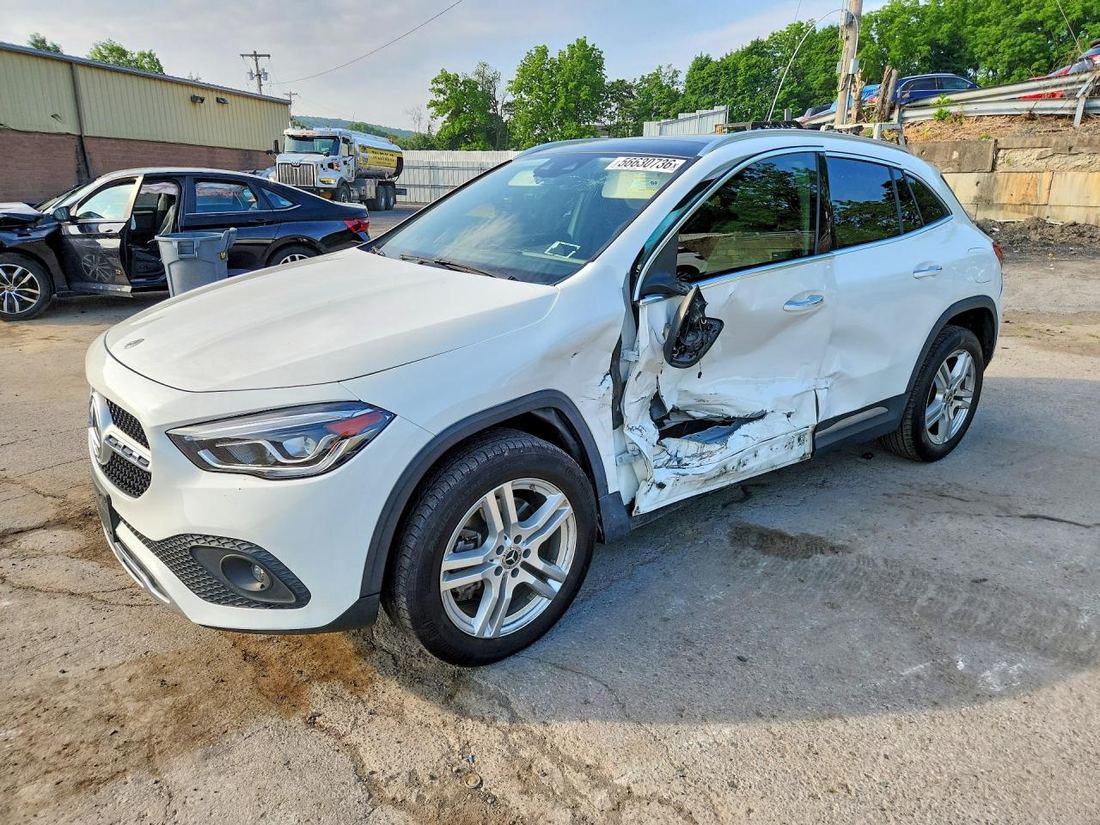 2021 MERCEDES-BENZ GLA