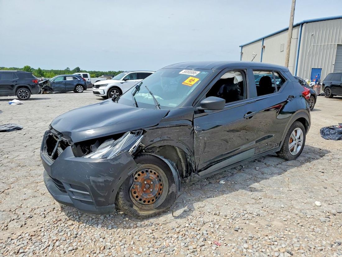2020 NISSAN KICKS