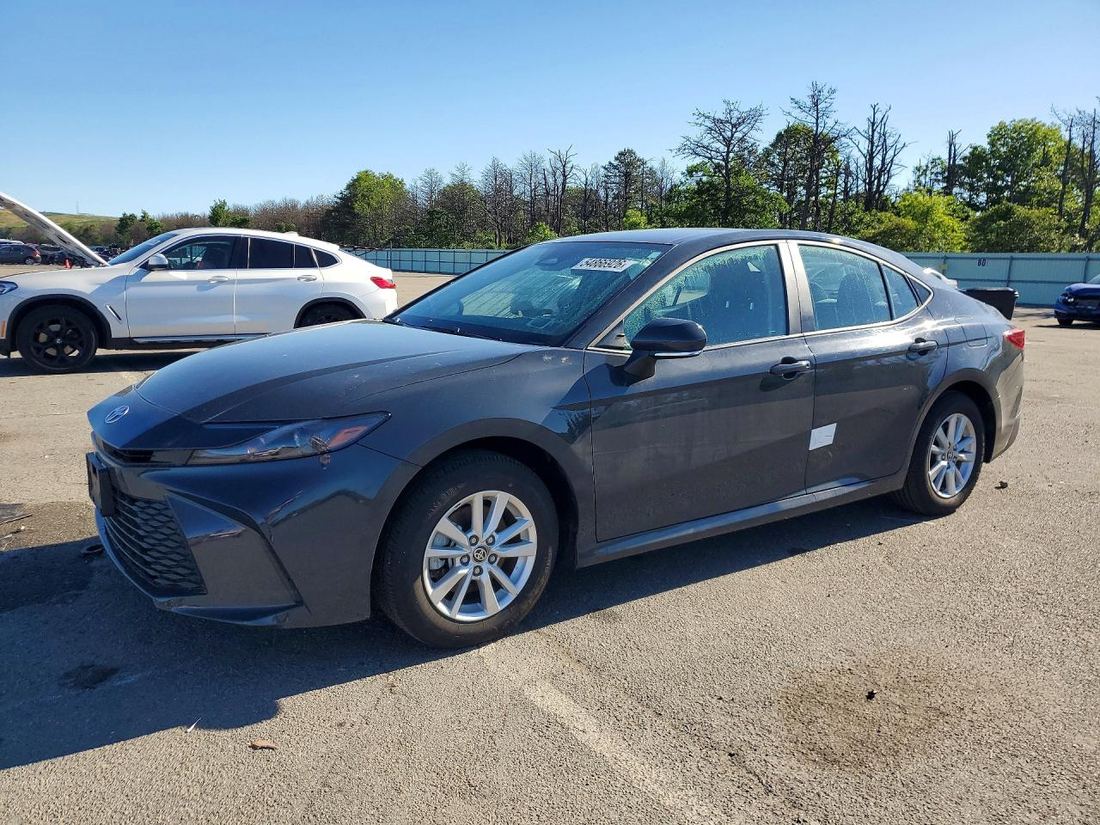 2025 TOYOTA CAMRY