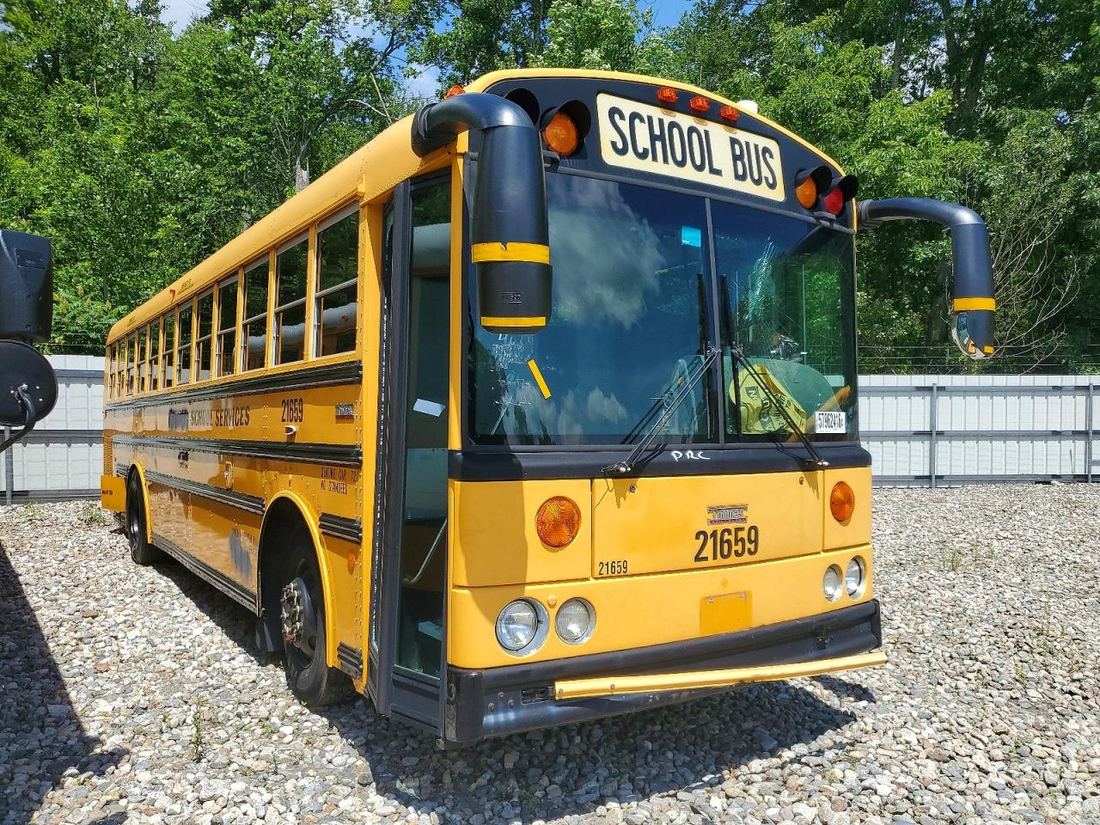 2012 THOMAS SAF-T-LINER C2