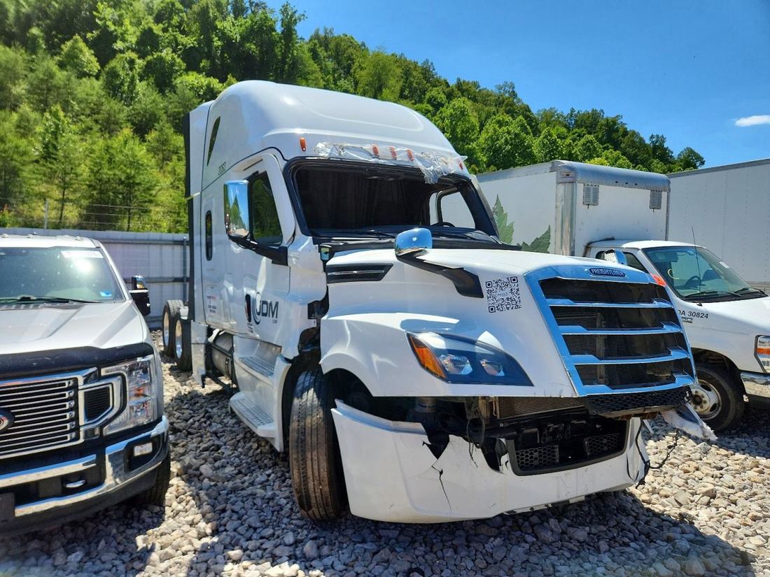 2024 FREIGHTLINER CASCADIA 126