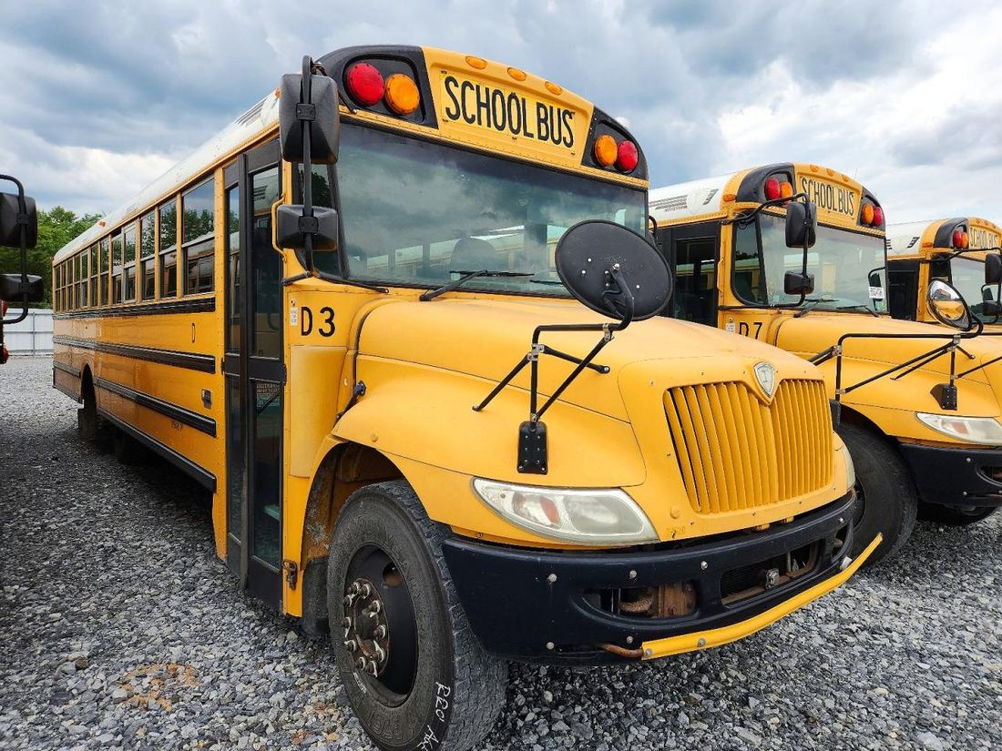 2013 IC CORPORATION SCHOOL BUS