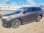2017 TOYOTA HIGHLANDER